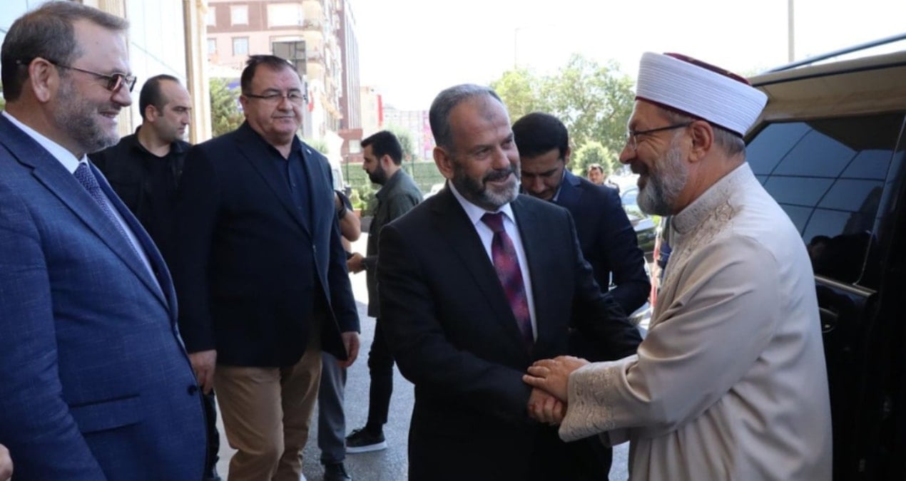 ali hocam da toggdan indi mercedese bindi anDqwjjp