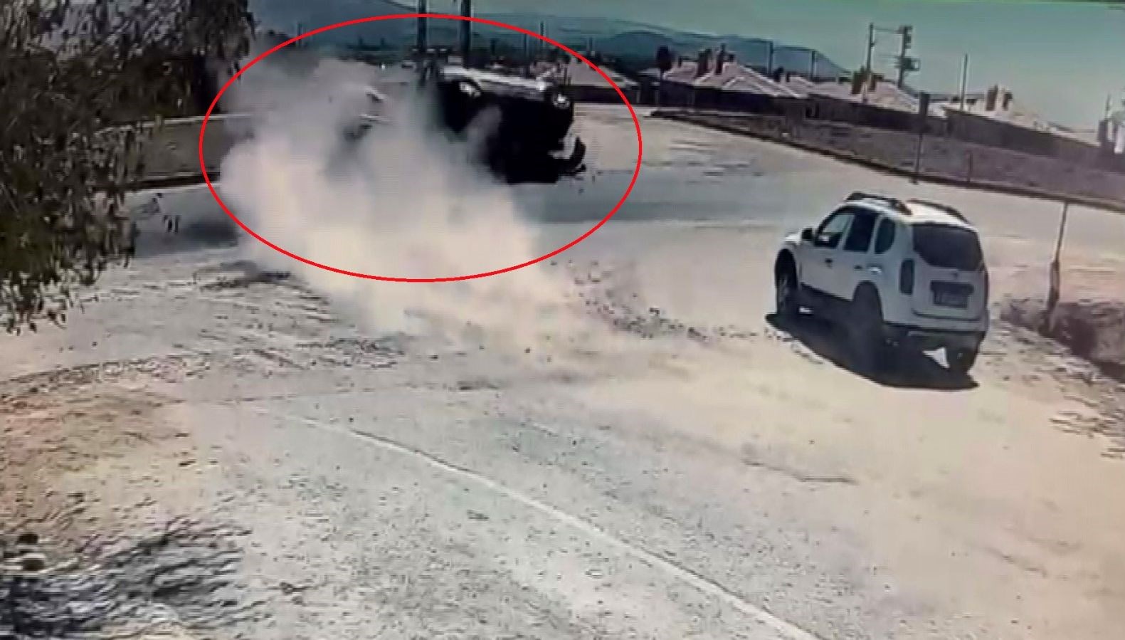 hatayda feci kaza 4 kisi yaralandi UG9LPJHl