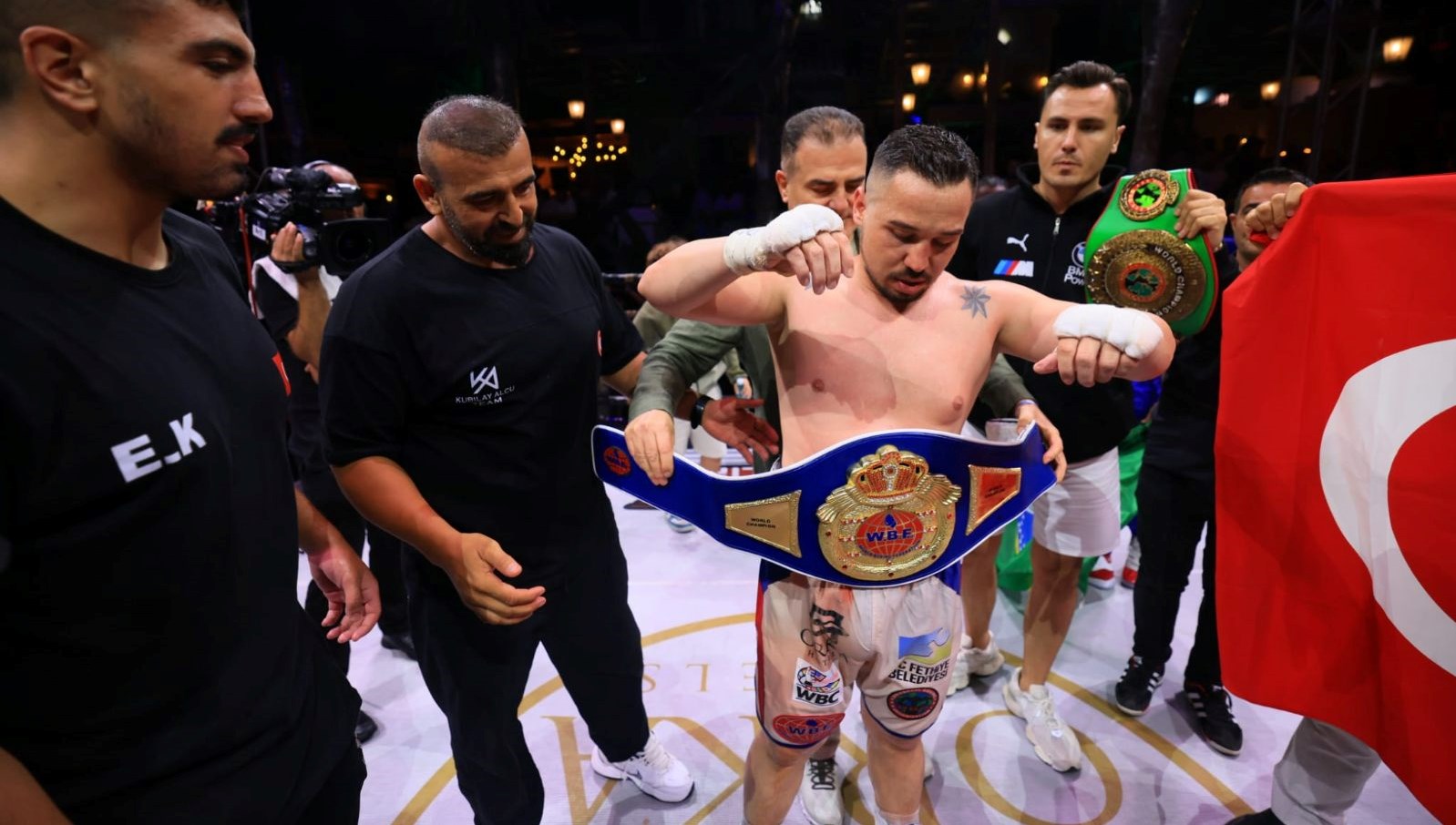 kubilay alcu boksta wbf kemerini de aldi gWQ6TaIC