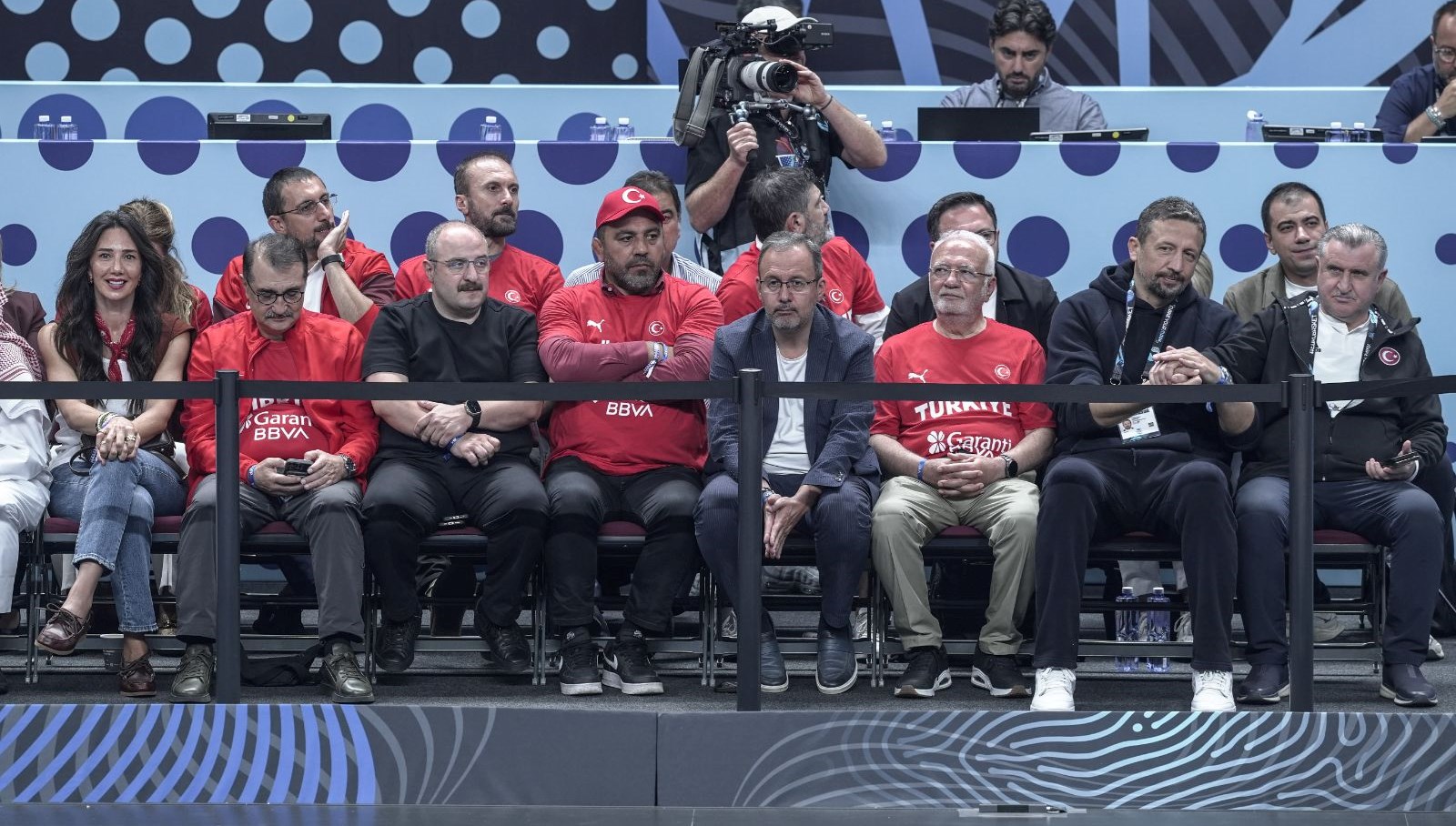 osman askin bak 12 dev adam efsanesi uyaniyor w36jyVMl