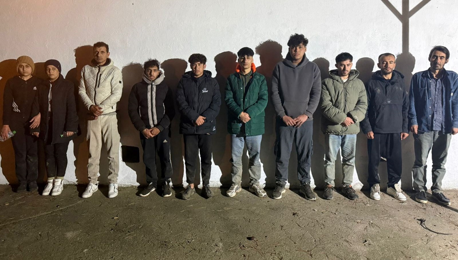 hatayda duzensizgocmenler yakalandi 2JUTht1w.jpg