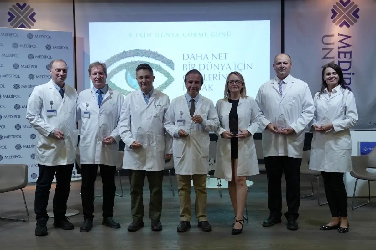 medipolde gozlerinize iyi bakin paneli duzenlendi yXOVNTJg