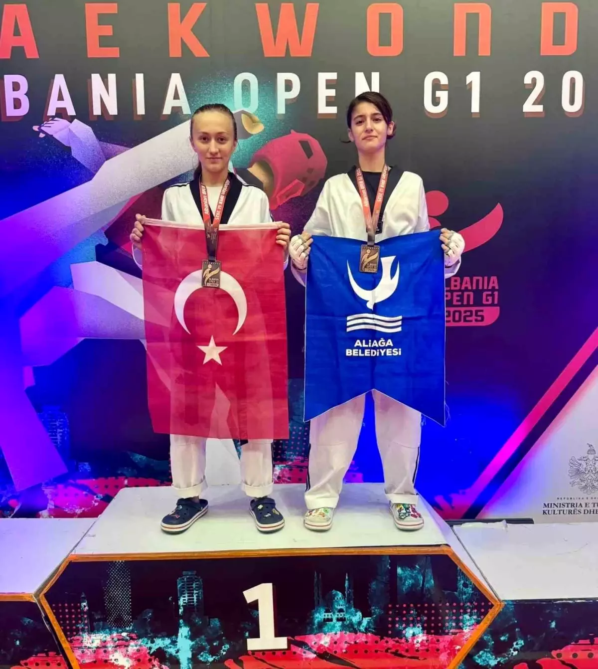 tiran open g1 taekwondo turnuvasinda aliaganin basarisi WzPzmiCG