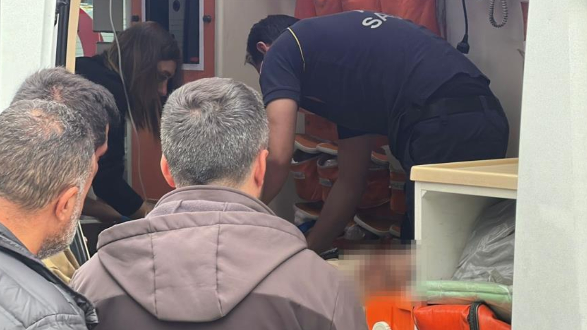 samsunda 17 yasindaki genc bicaklandi BBv4f6d2.jpg